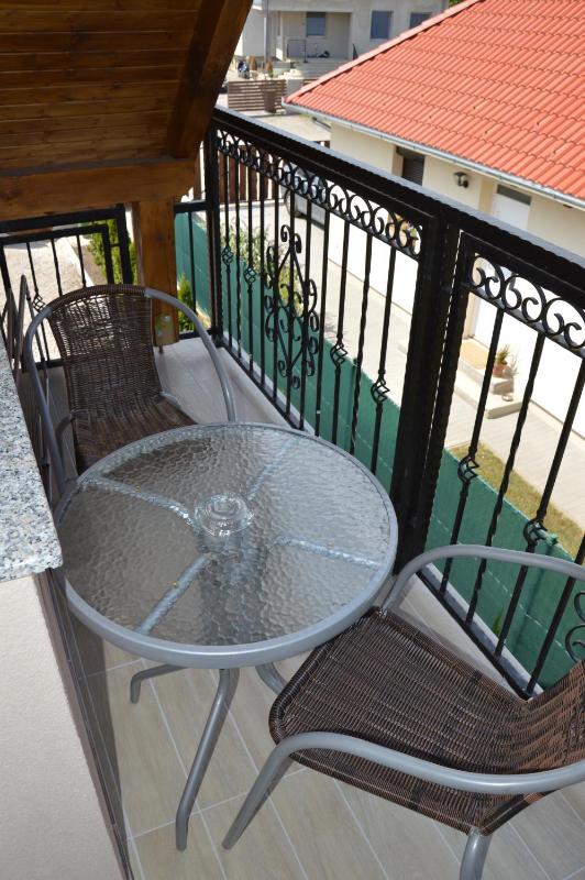 One-Bedroom Apartment with Balcony image 3