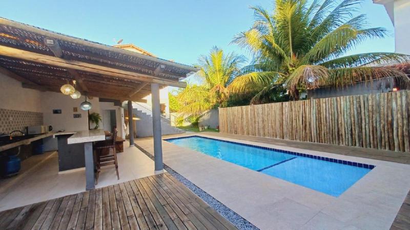 House with Pool and 4 Bedrooms in Porto Seguro - image 41