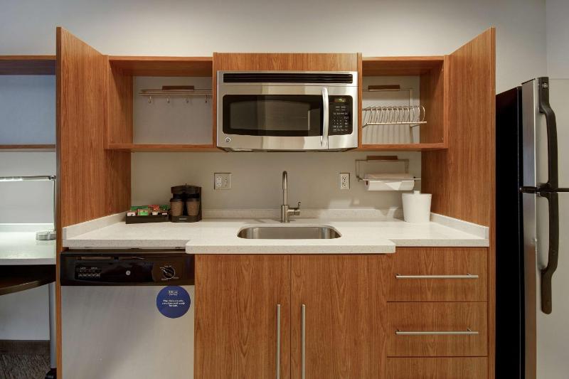 King Studio Suite - Non-Smoking image 3