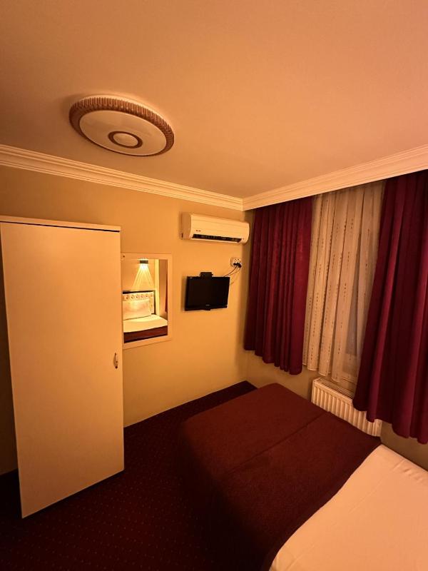 Single Room image 2
