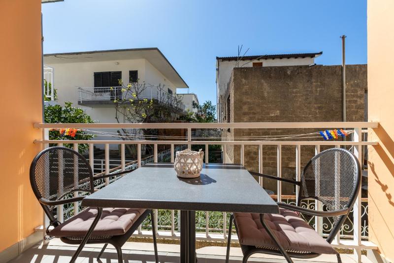 One-Bedroom Apartment with Balcony image 4