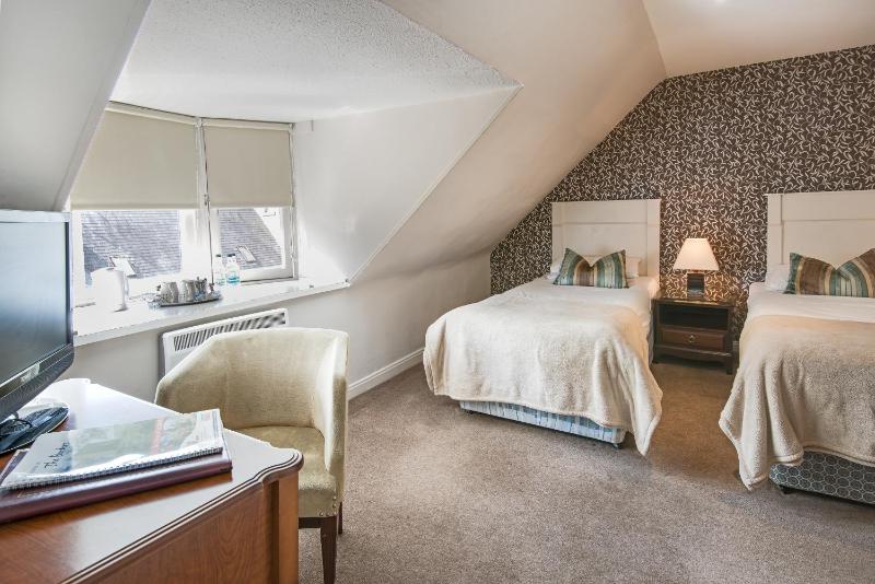 Classic Triple Room image 3