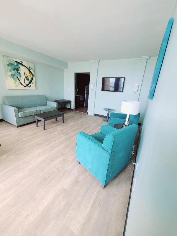 Home2 Suites by Hilton Outer Banks Kill Devil Hills - image 3