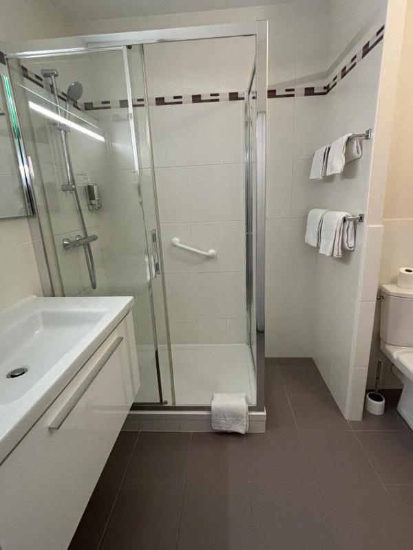Superior Double or Twin Room image 3