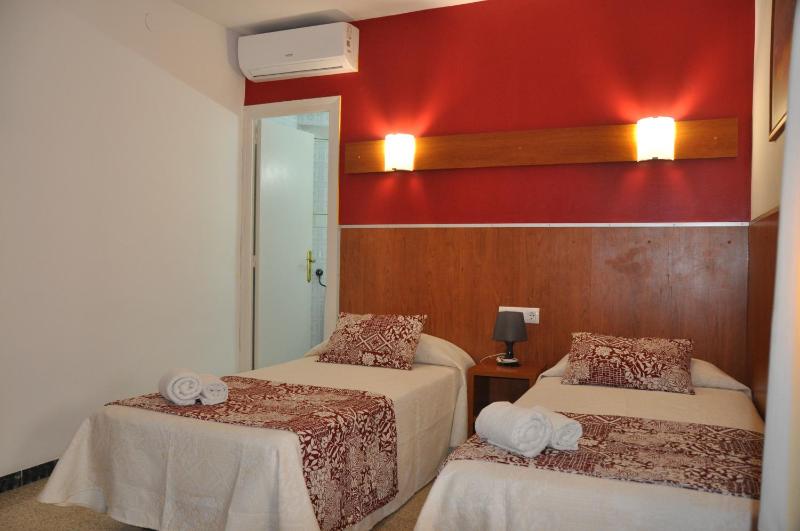 Budget Double or Twin Room image 1