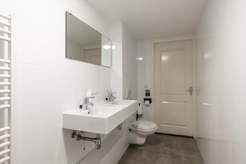 2 Bedroom Apartment with Sofa Bed - Duplex image 2