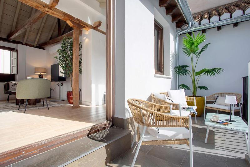 Genteel Home Horno Marina - image 13