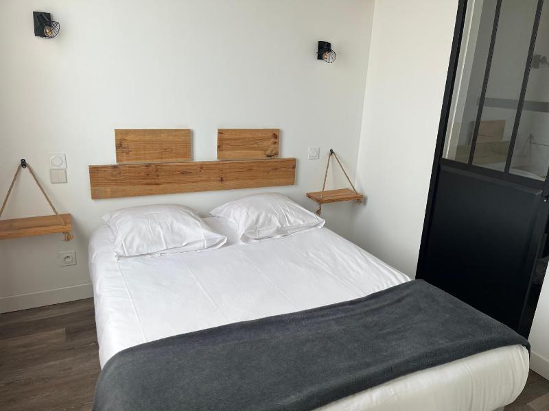 Standard Quadruple Room image 3
