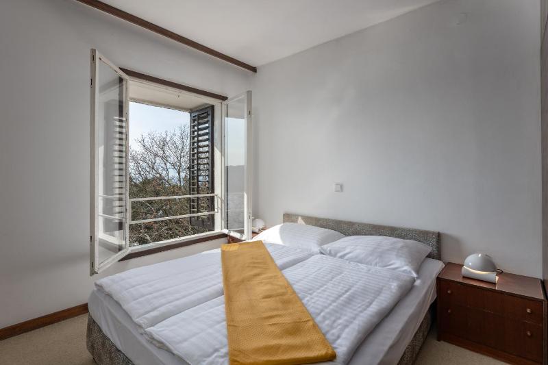 Standard Apartment image 3