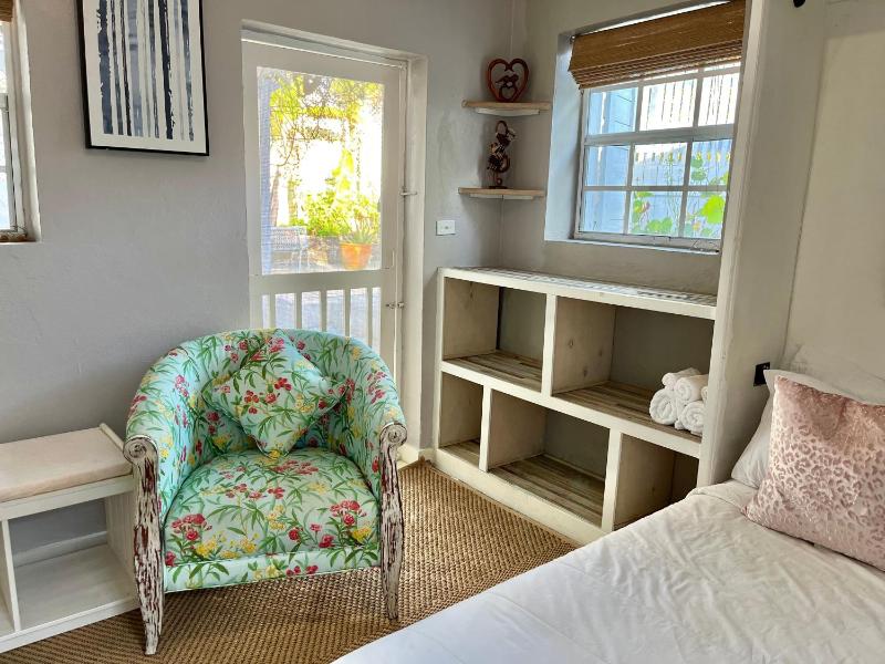 Downtown Nassau Oasis Unit 3 - image 14
