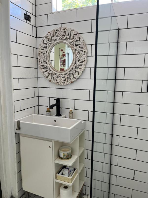 Downtown Nassau Oasis Unit 2 - image 12