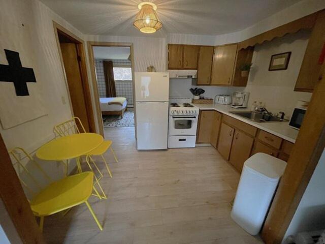 Three-Bedroom Suite image 4