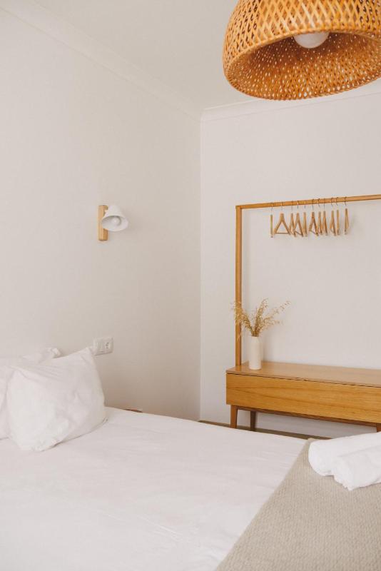 Twin/Double Deluxe Room image 4
