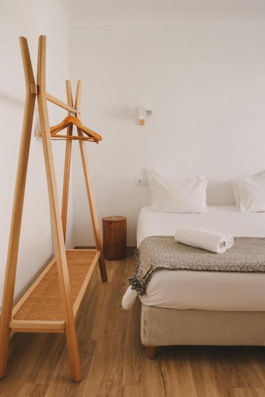 Double Room with Balcony image 1
