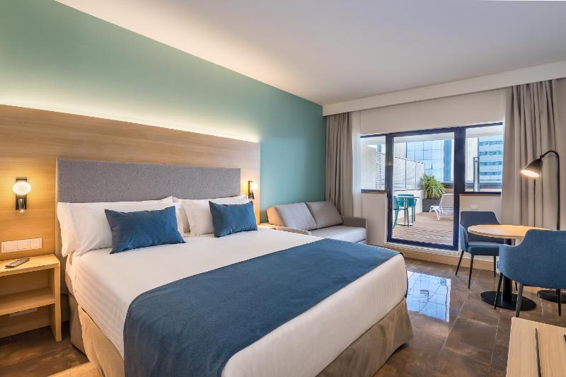 Double Room with Terrace image 1