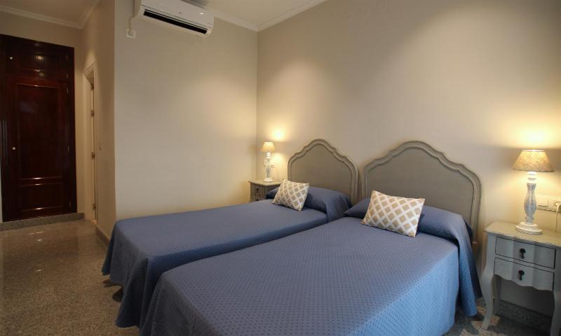Hotel Maestranza - image 14