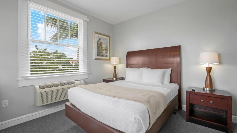 Queen Room image 1