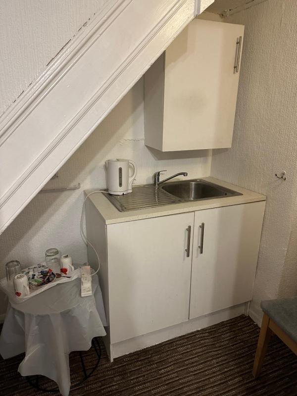 Sandpiper Guest House - image 10