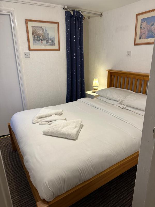 Sandpiper Guest House - image 3