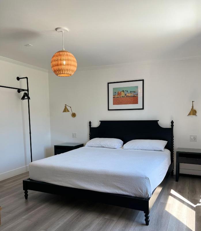 King Room - Non-Smoking image 1