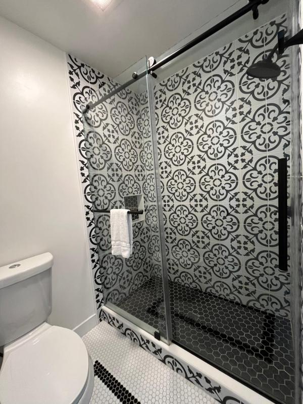 Double Room with Two Double Beds - Non-Smoking image 2