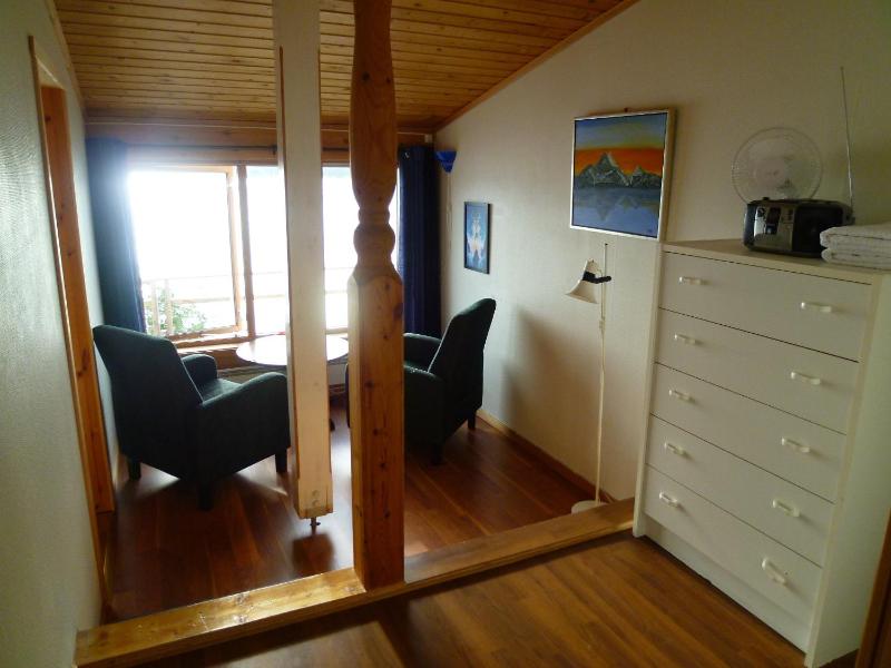 Double Room with Shared Bathroom image 4
