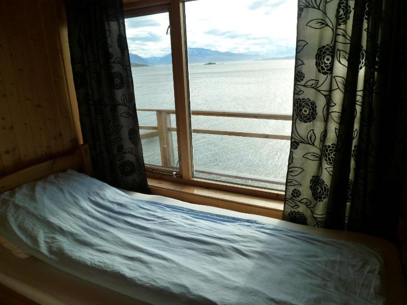 Double Room with Shared Bathroom image 3