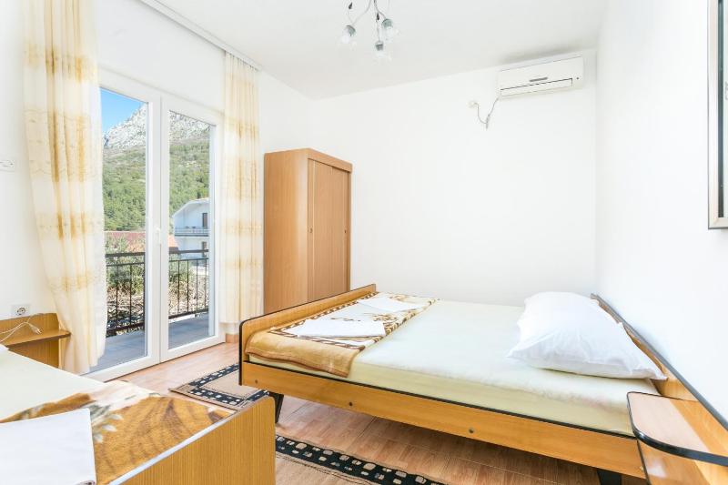 One-Bedroom Apartment with Balcony image 1