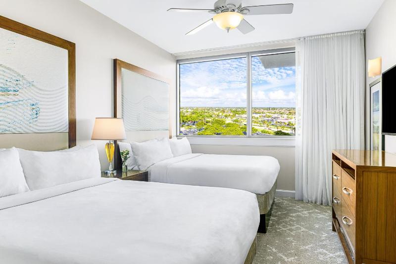 Marriott's Crystal Shores - image 3