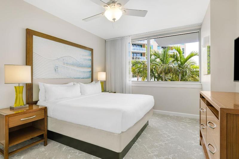 Marriott's Crystal Shores - image 4