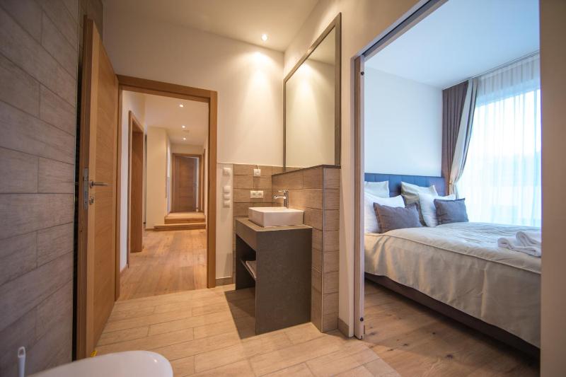 Luxury Family Room with Two Double and One Bunk Bed image 2
