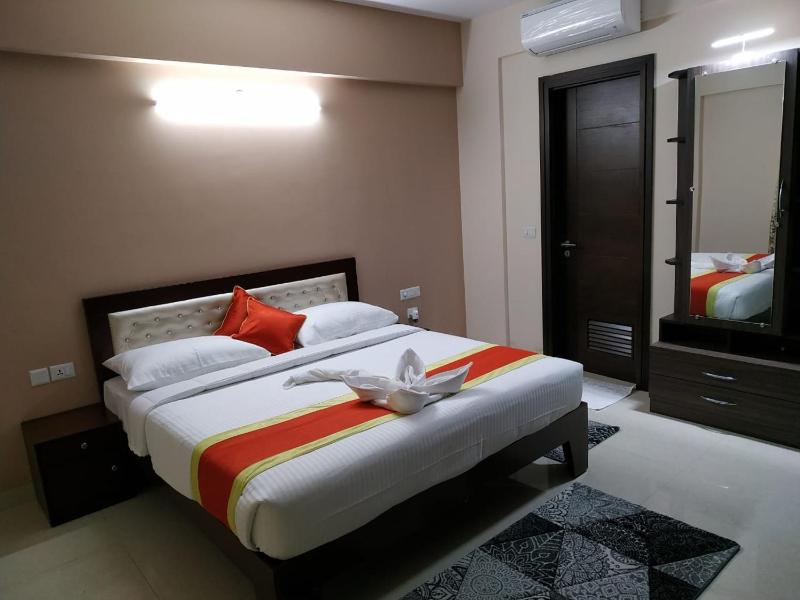 Entire 3 BHK Corporate Service Apartment Manyata Tech Park Hebbal - image 22
