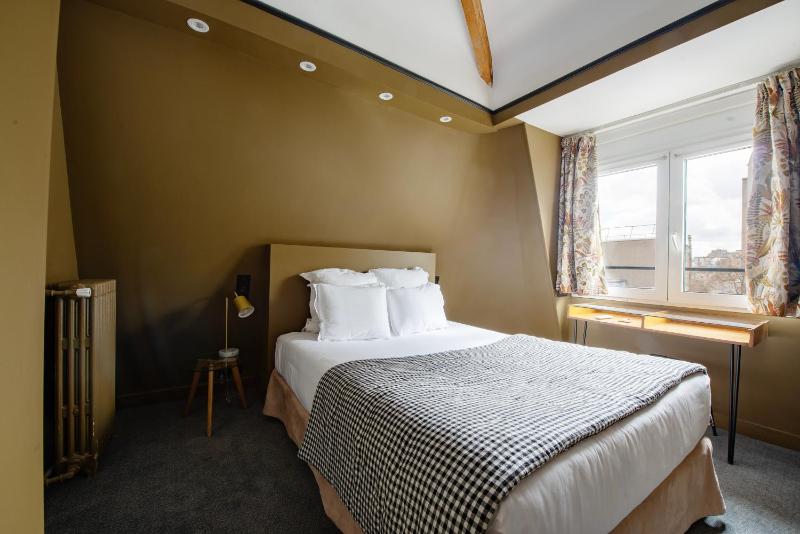 Budget Double Room image 3