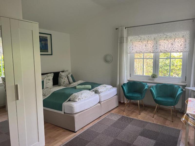 Studio Apartment image 1