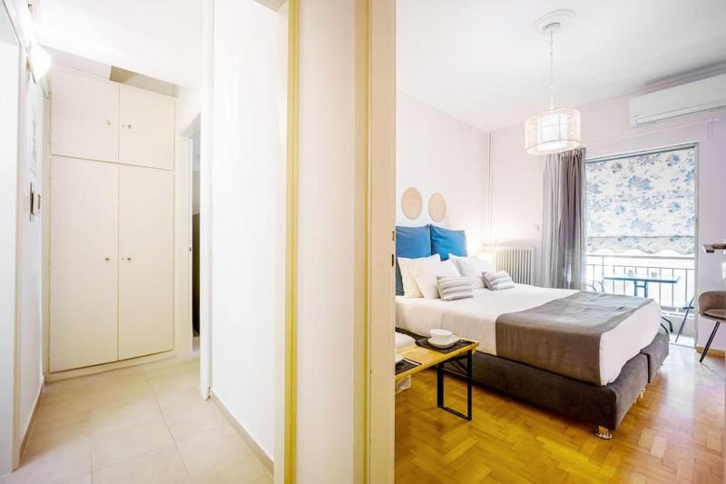 Top Acropolis Sightseeing 1st FLR Elegant Flat by LODGESPOT - image 11
