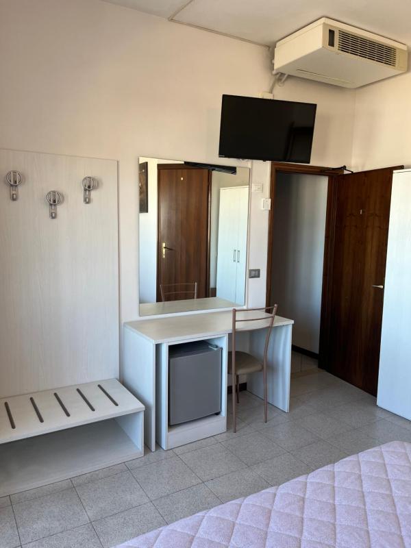 Hotel Touring - image 12