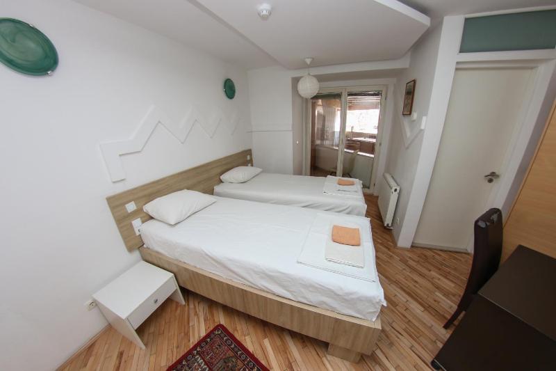 Hotel Hayat - image 9