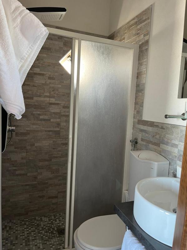 Double or Twin Room with Sea View image 3