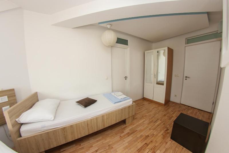 Hotel Hayat - image 6