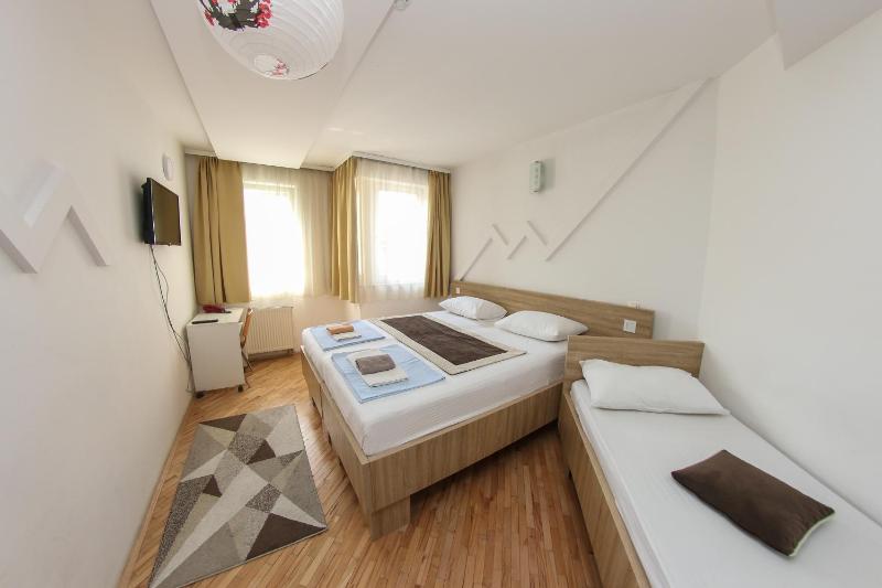 Hotel Hayat - image 11