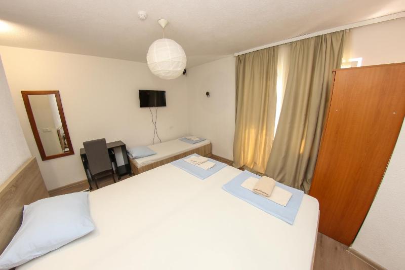 Hotel Hayat - image 13