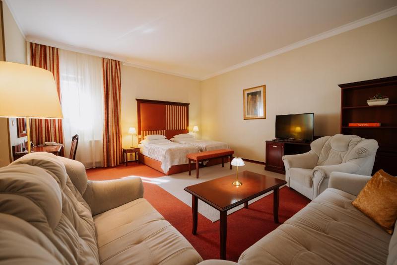 Boutique Hotel Maraton - image 4