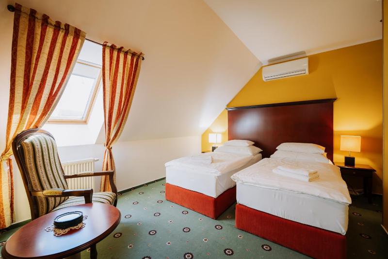 Two-Bedroom Apartment (4 Adults) image 4