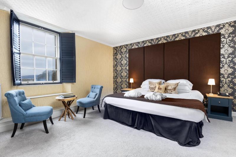 Castle Superior Double/Twin Room (Not Dog-Friendly) image 1