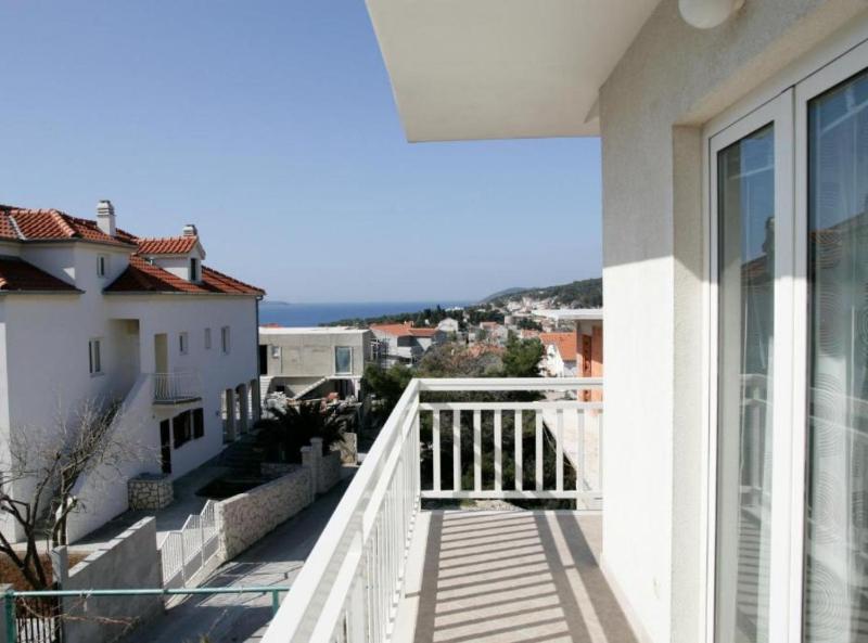 Apartments Trogrlic - One-Bedroom Apartment with Balcony - image 9
