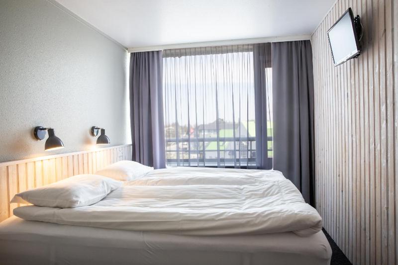 Economy Double or Twin Room image 1
