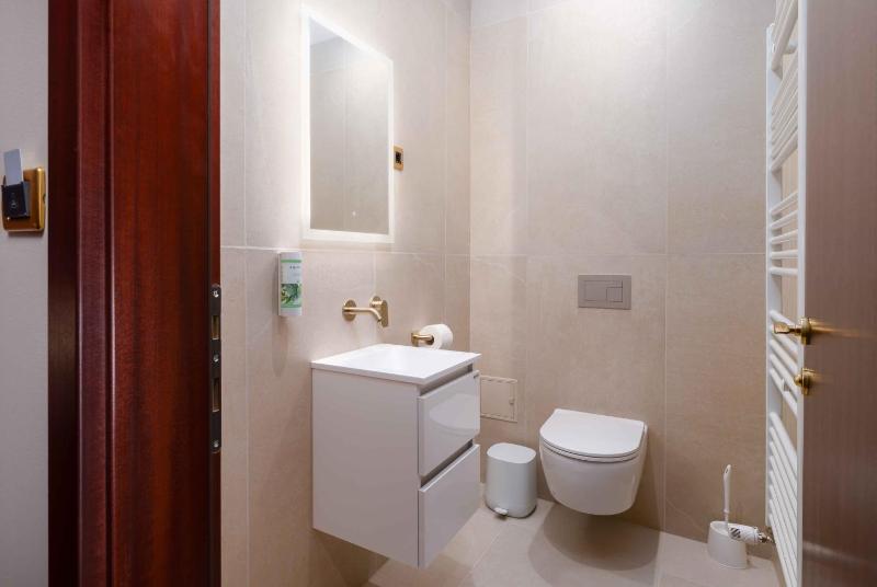 Superior Suite with Sea View image 4