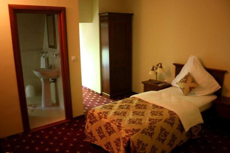 Economy Single Room image 1