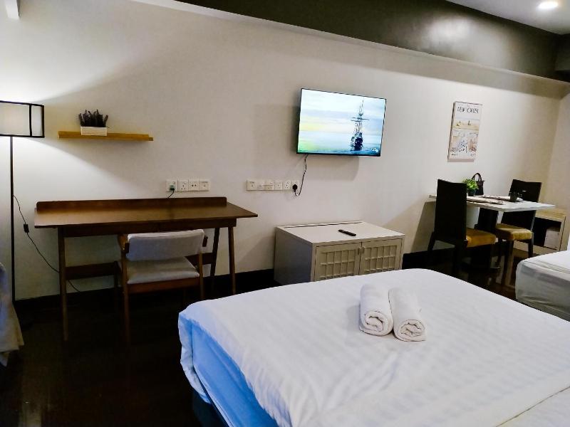 Resort Suite @ Sunway Pyramid by IdealHub - image 5