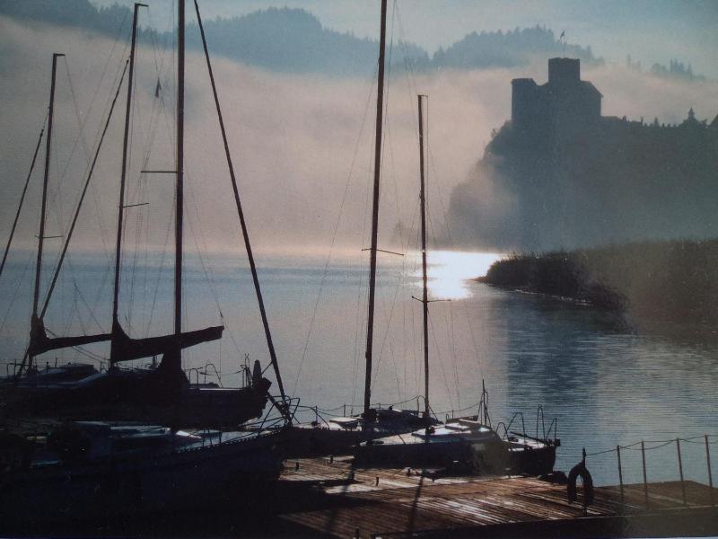 Apartment with Lake and Castle View image 4